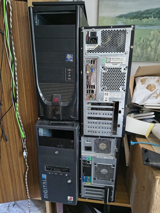 Zasilacz do komputera obudowa ATX chłodzenie karta graficzna 1gb ram DDR2
