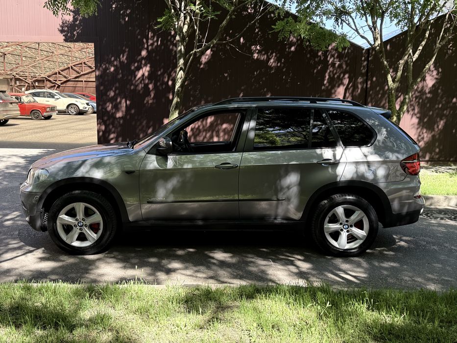 Продам BMW X5 E70 Xdrive 35 D