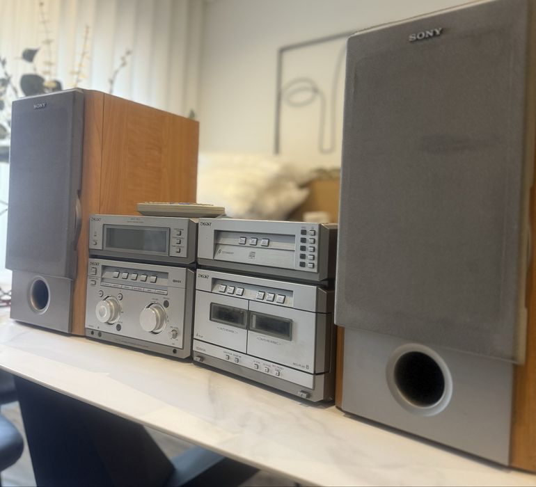 Aparelhagem com leitor de cd e cassetes Sony