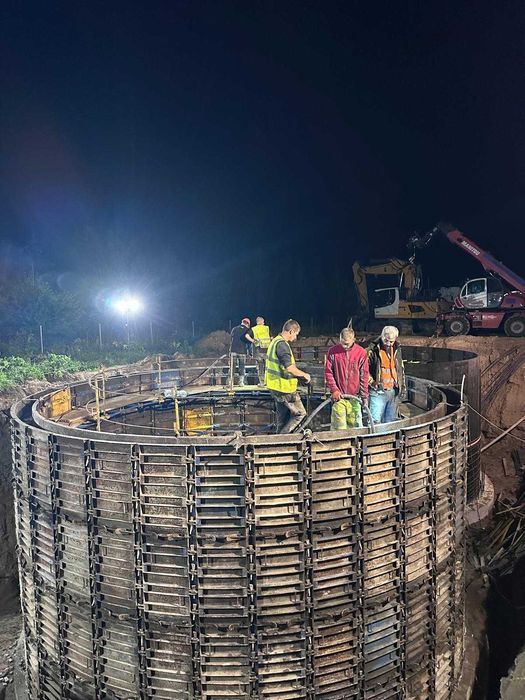 Szalunki cylindryczne łukowe radialne do zbiorników okrągłech.