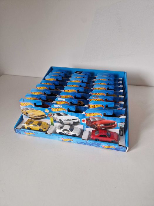 zestaw 24 sztuk modeli Hot Wheels