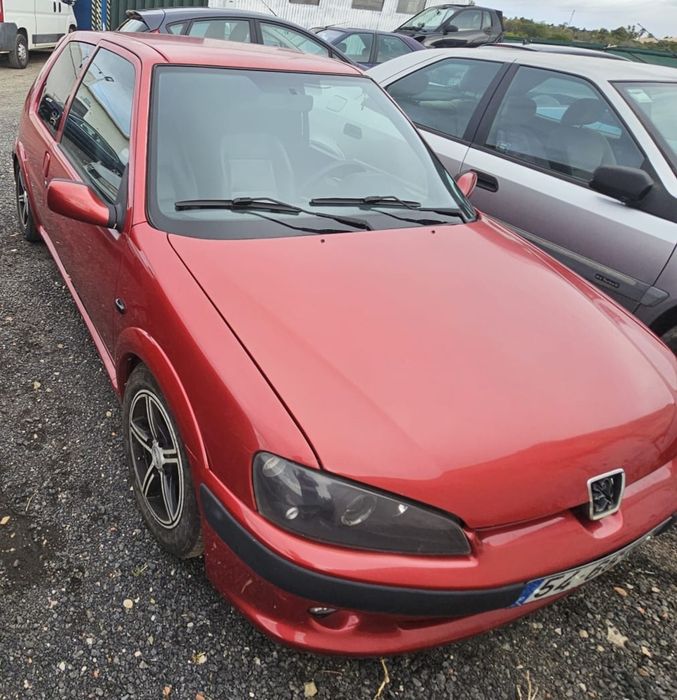 Peugeot 106 GTI  .