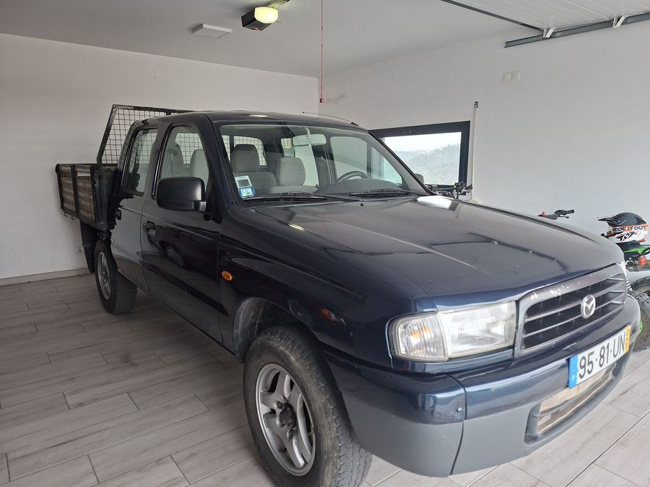 Mazda pick-up cab. dupla 4x4