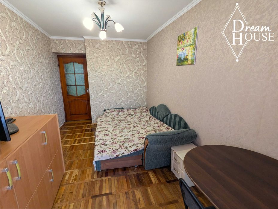 Продам 3-кімнатну квартиру по вул.Ковельська