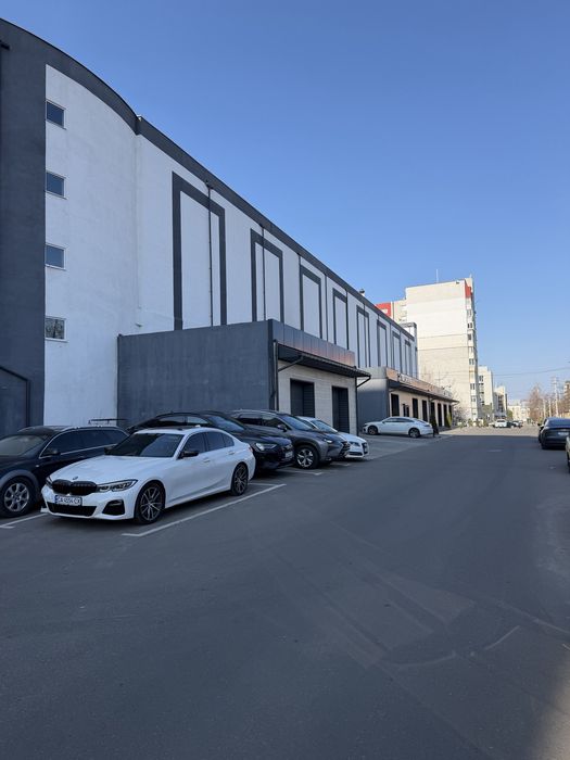Продам гараж в центрі! пров. Тобілевича! 19,8м, 2й поверх