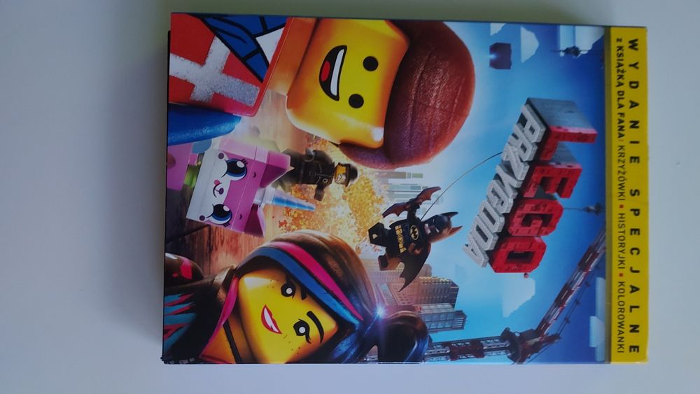 Lego przygoda, Lassie, Mambo, Lula i piraci W-wa