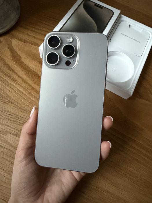 Iphone 15 pro max 512