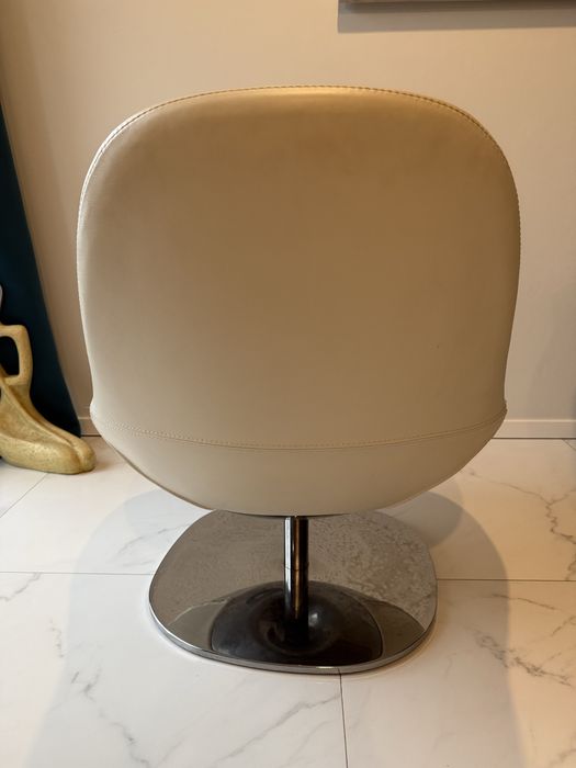 Fotel obrotowy ze skóry Ikea Tirup