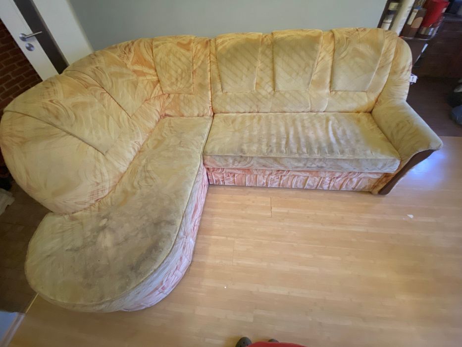 Кутовий диван б/в