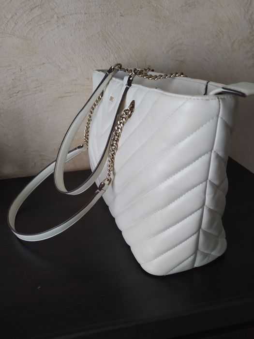 Сумка жіноча біла DKNY