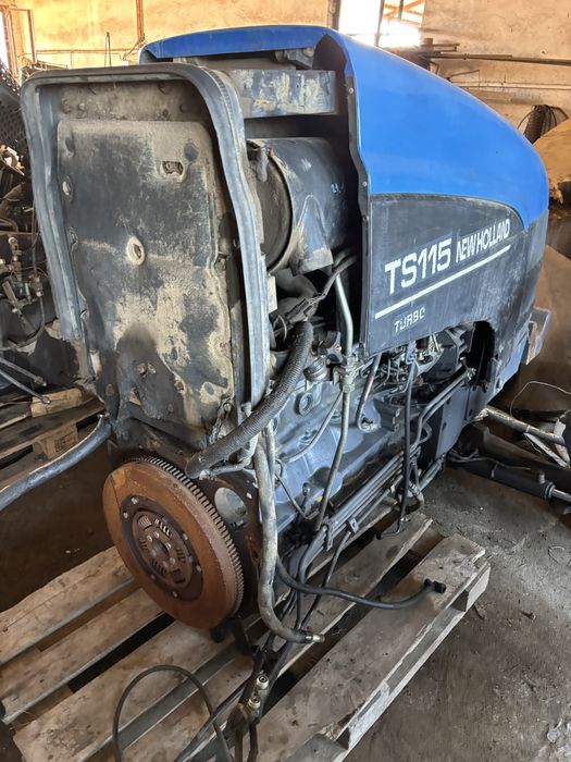 New Holland TS 115