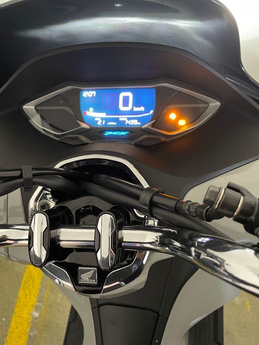 Honda pcx 2024 com 1400km