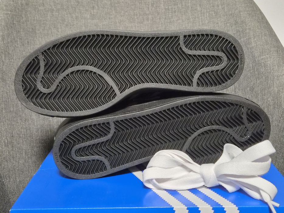Superstar  Adidas  roz41 1/3