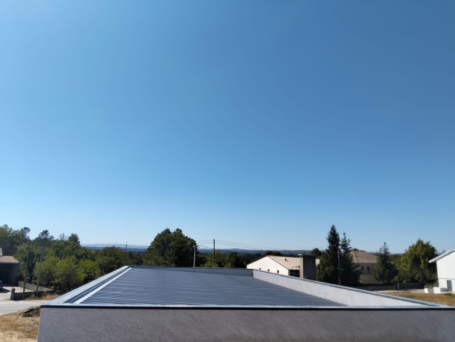 Moradia T3 com 170m2 e Estilo Contemporâneo