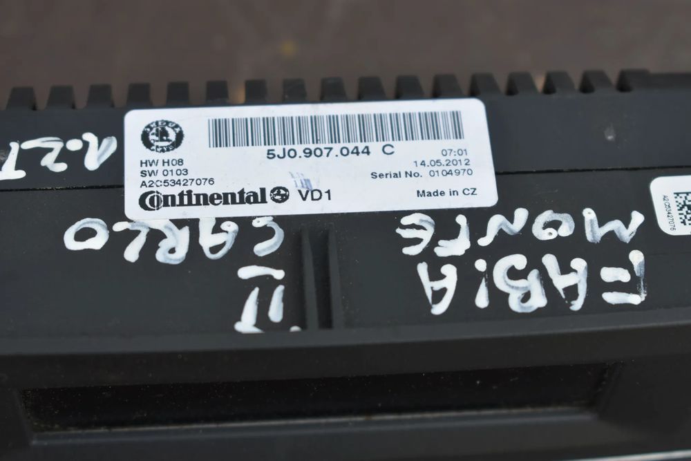 panel klimatyzacji skoda fabia ii 1.2b 5j0917044c