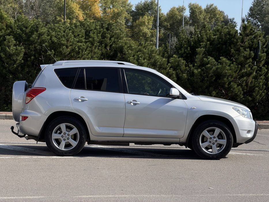 Toyota Rav 4 AWD 2008 рік 2.0 бензин/газ
