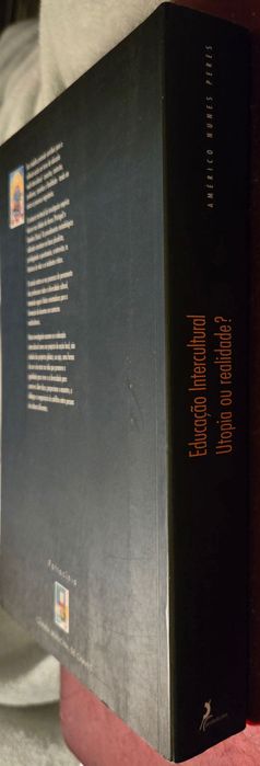 Educação Intercultural - Utopia ou Realidade? (Américo Peres, 2000)