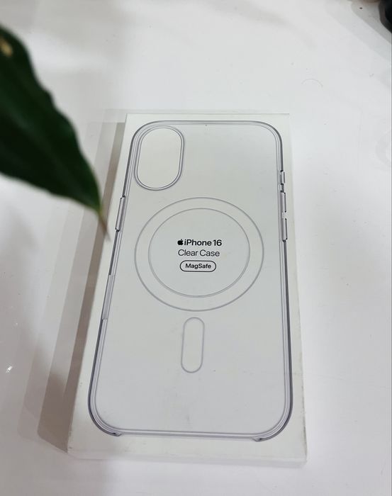 Чохол до Apple для iPhone 16 Clear Case MagSafe (MA6A4ZM/A) оригінал