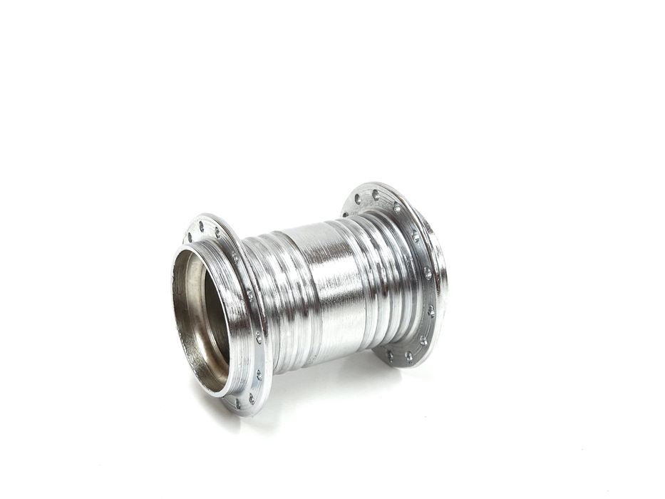 NOWY Korpus piasty Romet Universal 28 szprych 1995 rok