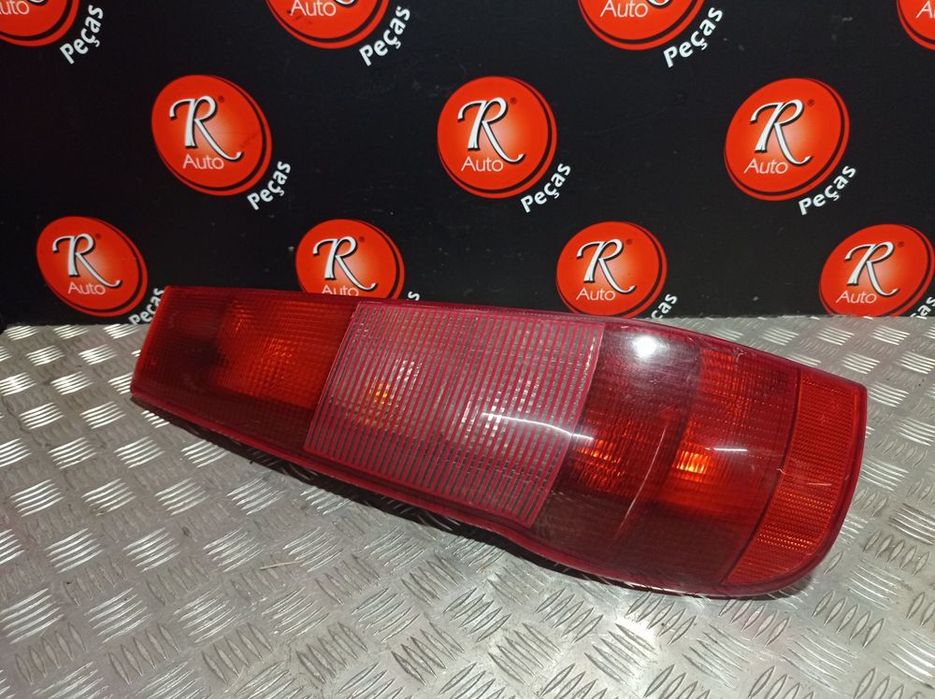 Farolim Stop Esq Fiat Punto Van (176_)