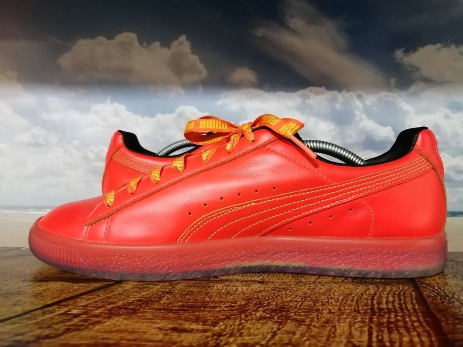 В ідеалі Puma Clyde чоловічі шкіряні кросівки червоні 28 см.