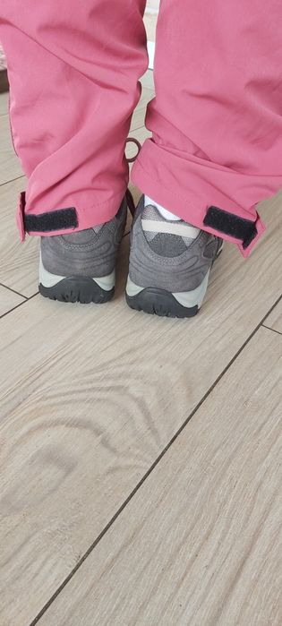 Damskie buty firmy Mountain