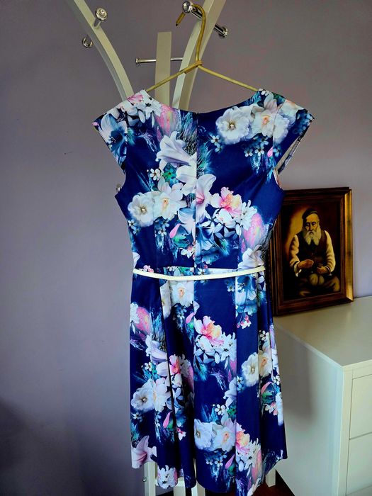Sukienka elegancka