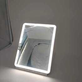 Espelhos de Maquilhagem com Luz