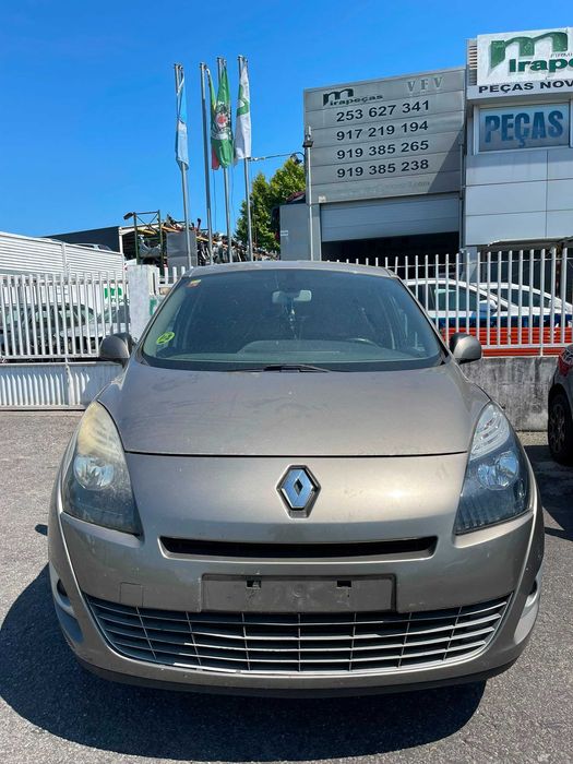 Renault Grand Scénic  2010 para peças
