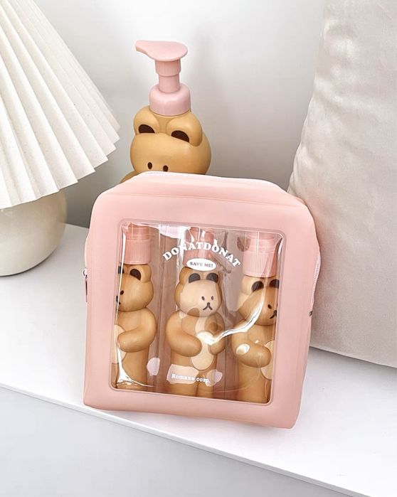 Дорожній набір ємностей для подорожі