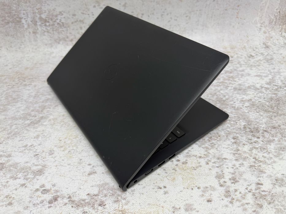 Dell Vostro 3420 / i5-1235 4.4GHz / 16GB DDR4 / 512SSD / 14FHD / W11