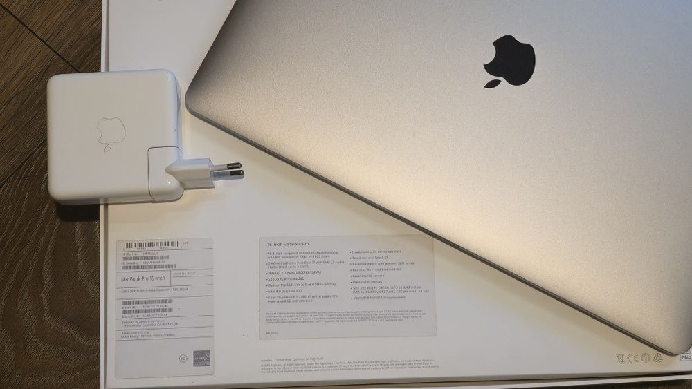 Apple Macbook Pro