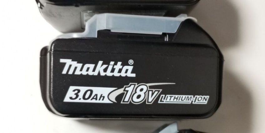 Акумулятор батарея Makita 18V BL1830 3Ач із США