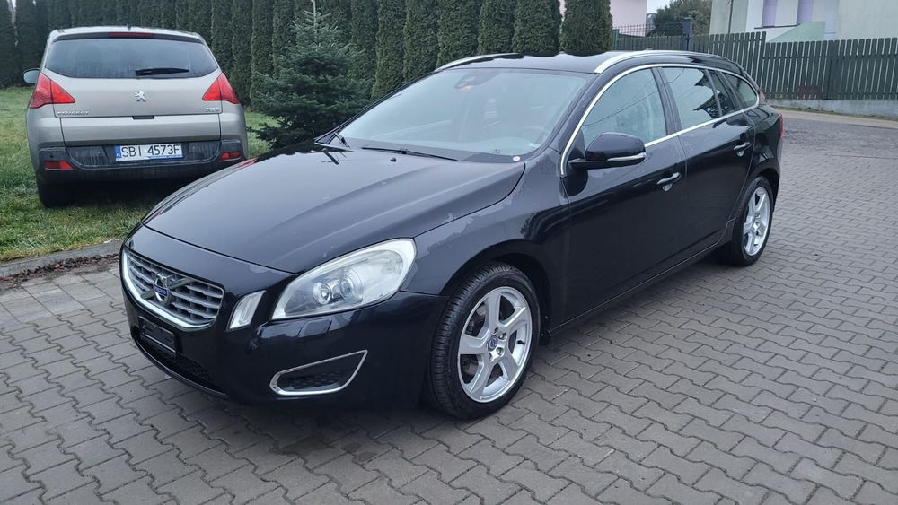 Volvo V60 2.0D 163KM - Automat - Skóra - Nawigacja- Szwajcaria - Serwis ASO