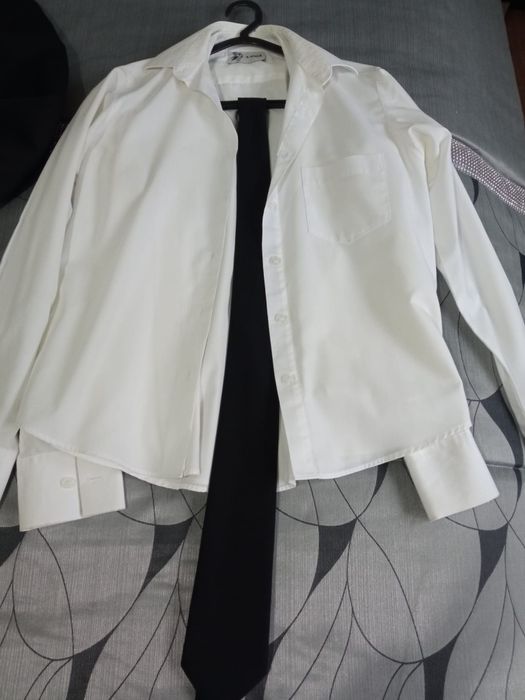 Fato académico feminino de Coimbra