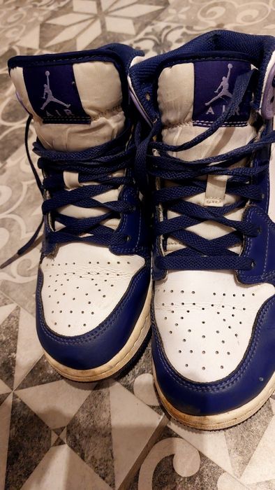 Sprzedam sportowe buty