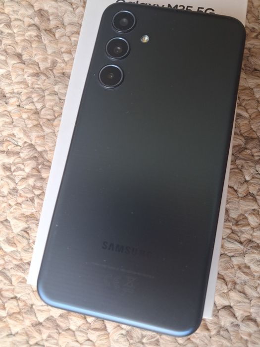 Samsung M35 5g.  St. Idealny.  Akcesoria.