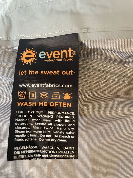 Куртка ,дощовик Rab latok