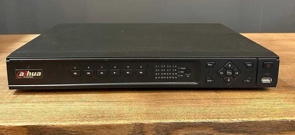 Регистратор Dahua DH-DVR1604HF-A для аналоговые камер