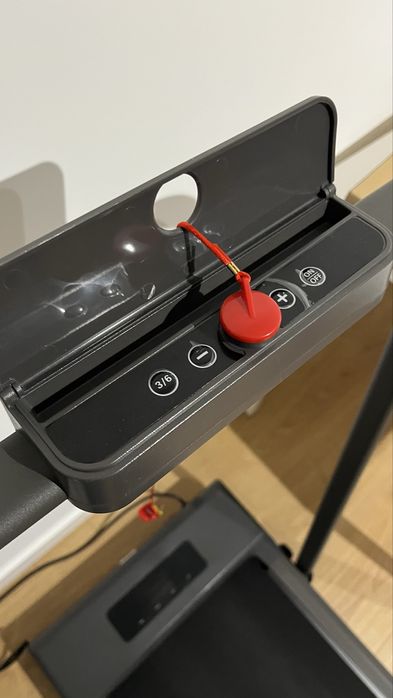 Adjustable Treadmill – NEW439377977808660483