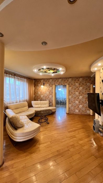 Оренда сімейного будинку. Довгостроково