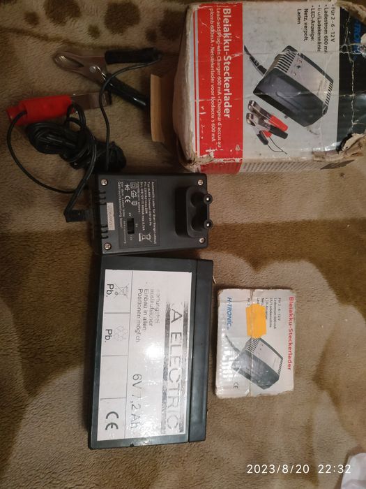 Гелевый аккумулятор 7.2 Ah / 6v +универсальное зарядное устройство