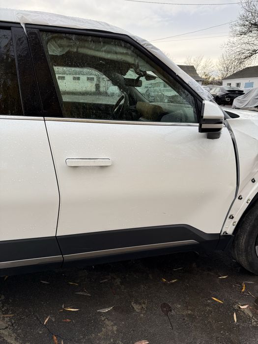 Продам двері KIA ЕV9