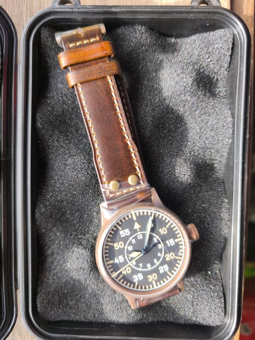 Relógio Hruodland Bronze Flieger (Suíço Sellita SW200) – NOVO em Plásticos