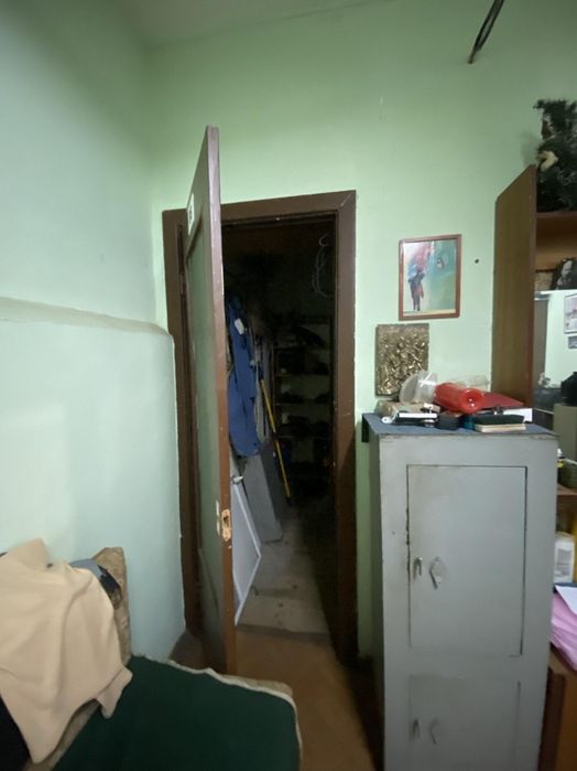 Оренда складу на вул. Євгенія Сверстюка,23 на 18,2 м², від власника