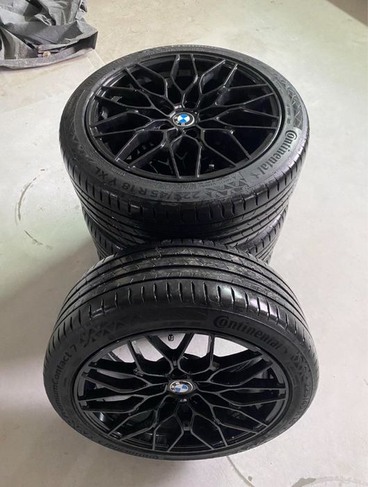 Шини +диски 5×120r18 8j ET35 DIA 72.6   Continental 225/45r18