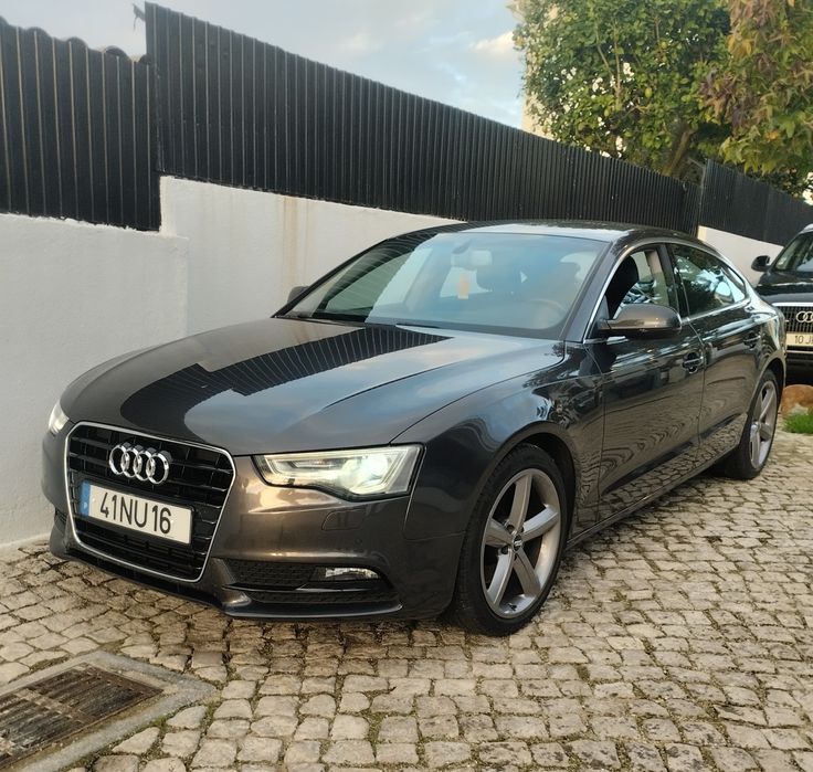 Audi A5 Sportback 2.0d- Automático-  2013