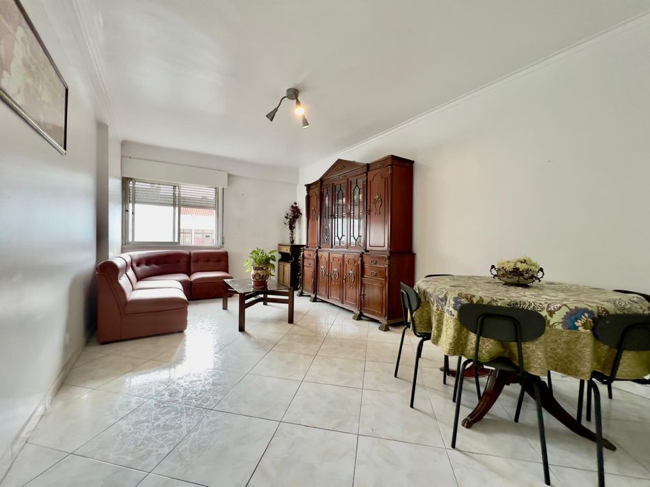 Apartamento T3 casal de Sao Brás Amadora