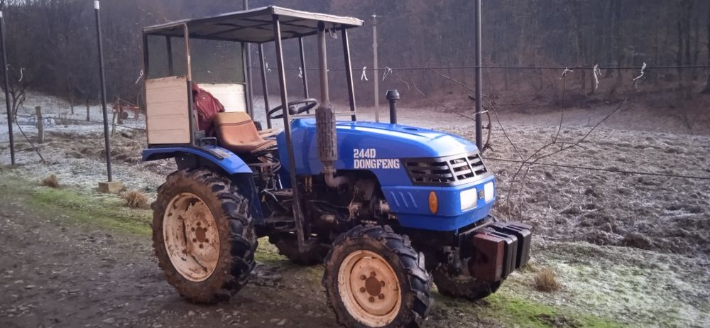 Продам трактор донфенг 244