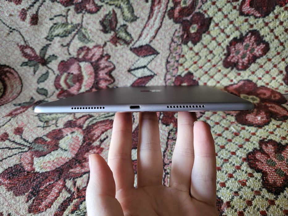 Планшет apple iPad Pro 9.7" iOS 12-16 128 ГБ